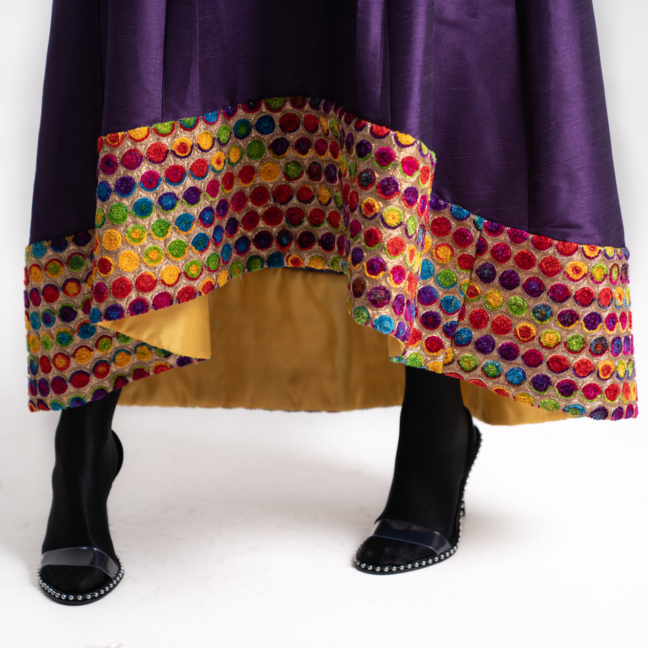 NOBLESSE - Embroidered Silk Shantung Skirt