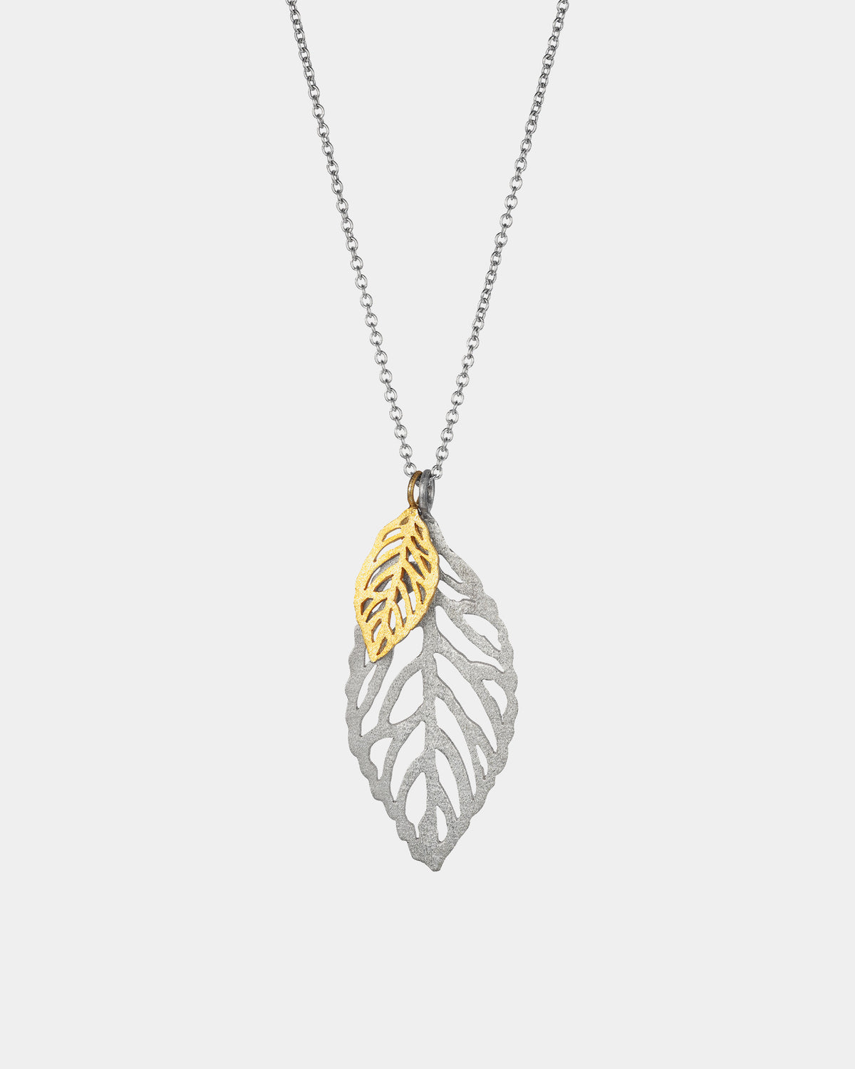 TURQUOISE MOUNTAIN - Honeysuckle Silver x Gold Leaves Necklace