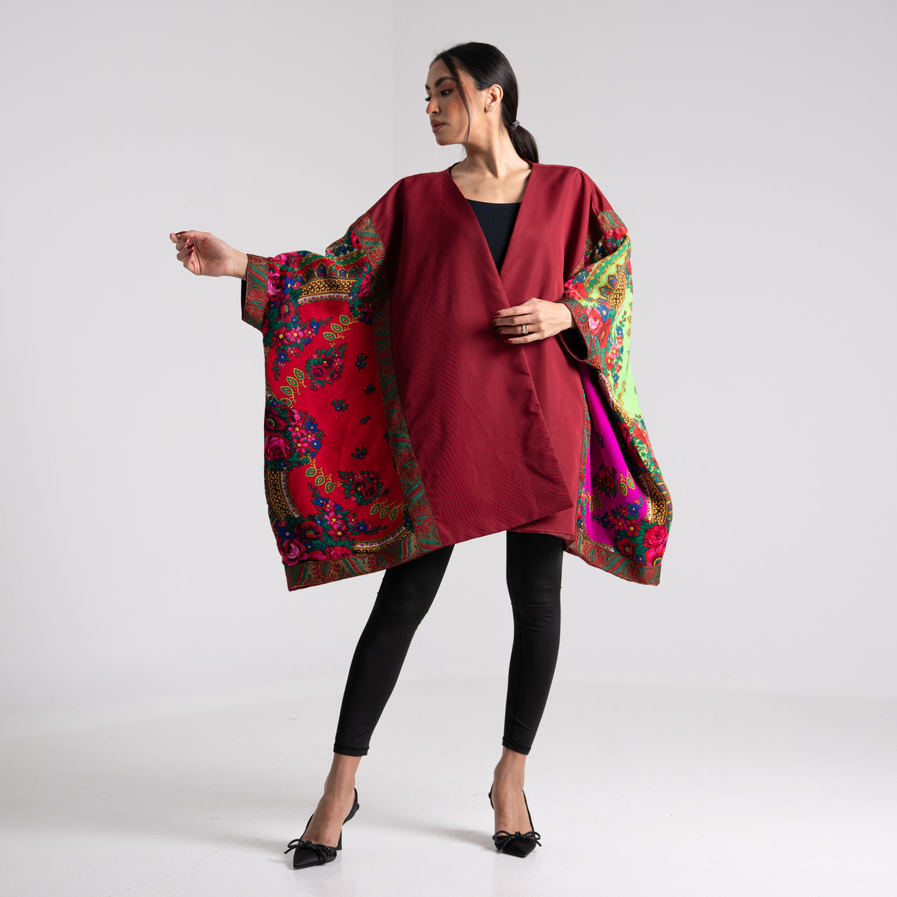 LA REINE - Shalky Print Cape