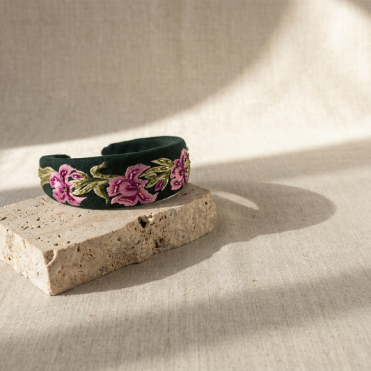 AYMF - Black Iris Headband