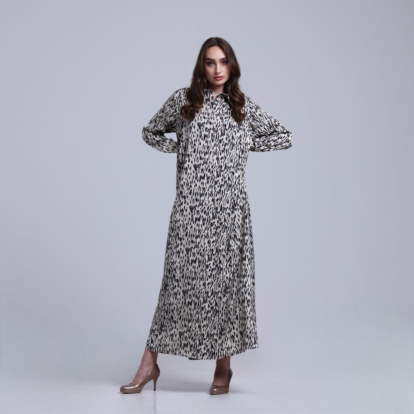 LA REINE - Printed Maxi Shirt Dress