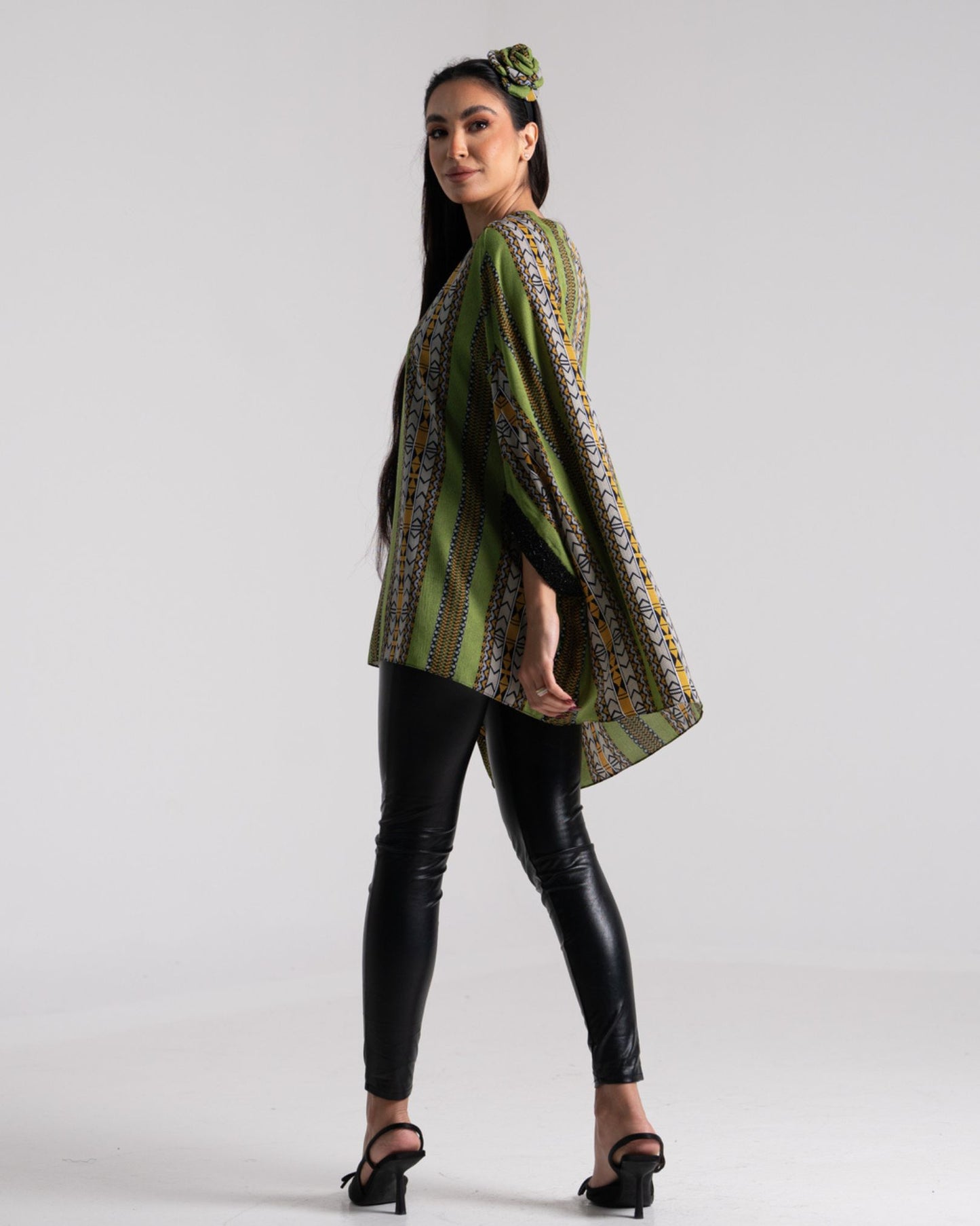 LA REINE - Green Sadu Print Batwing Top