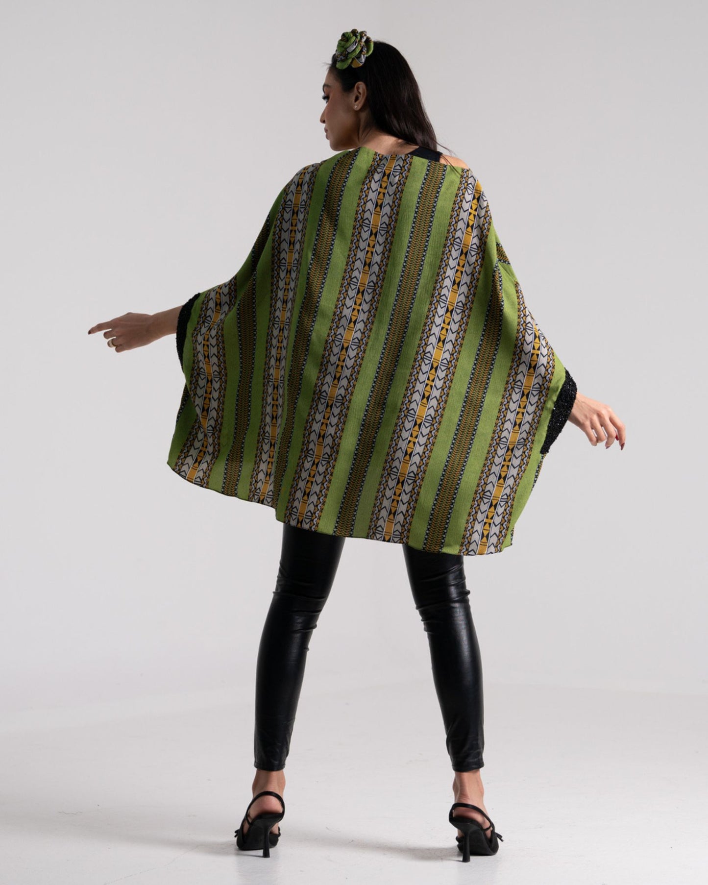 LA REINE - Green Sadu Print Batwing Top