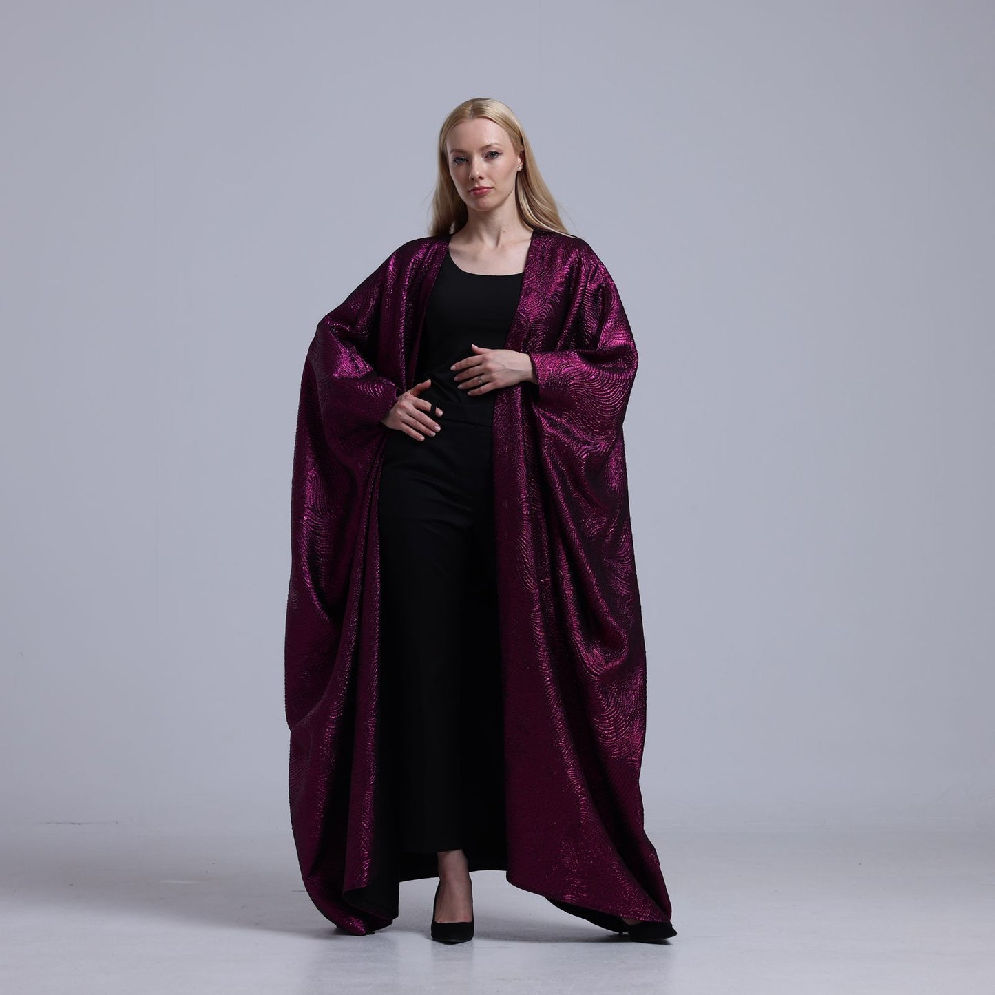 LA REINE - Metallic Magenta Batwing Abaya