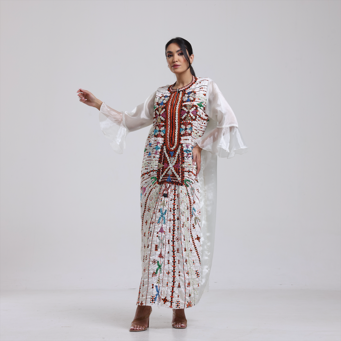 DALSH DESIGNS - Siwa Embroidered Kaftan