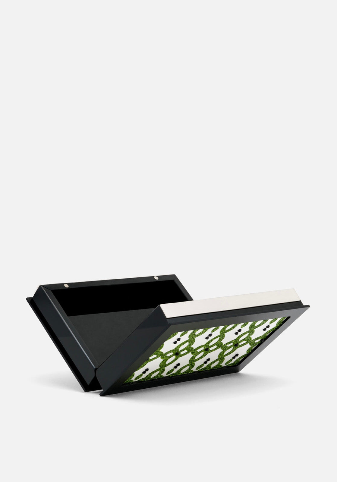 هالة وتاتيانا - ليلى