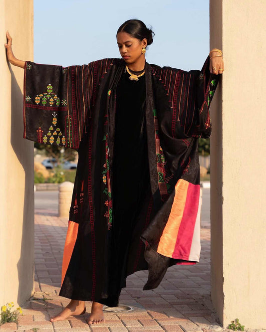 ACH - The Mutfattat Thobe Abaya