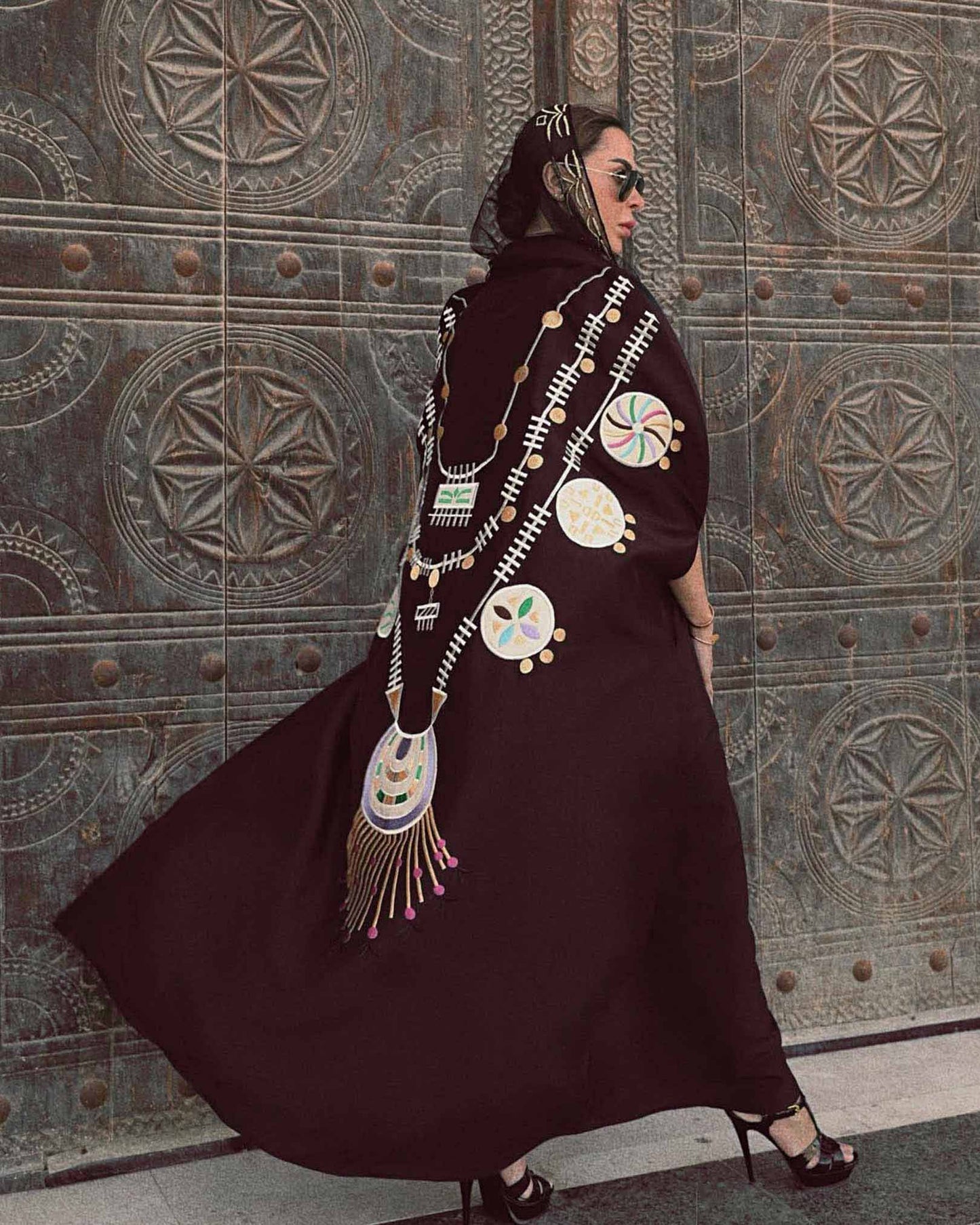 ACH - The Rashrash Necklace Abaya