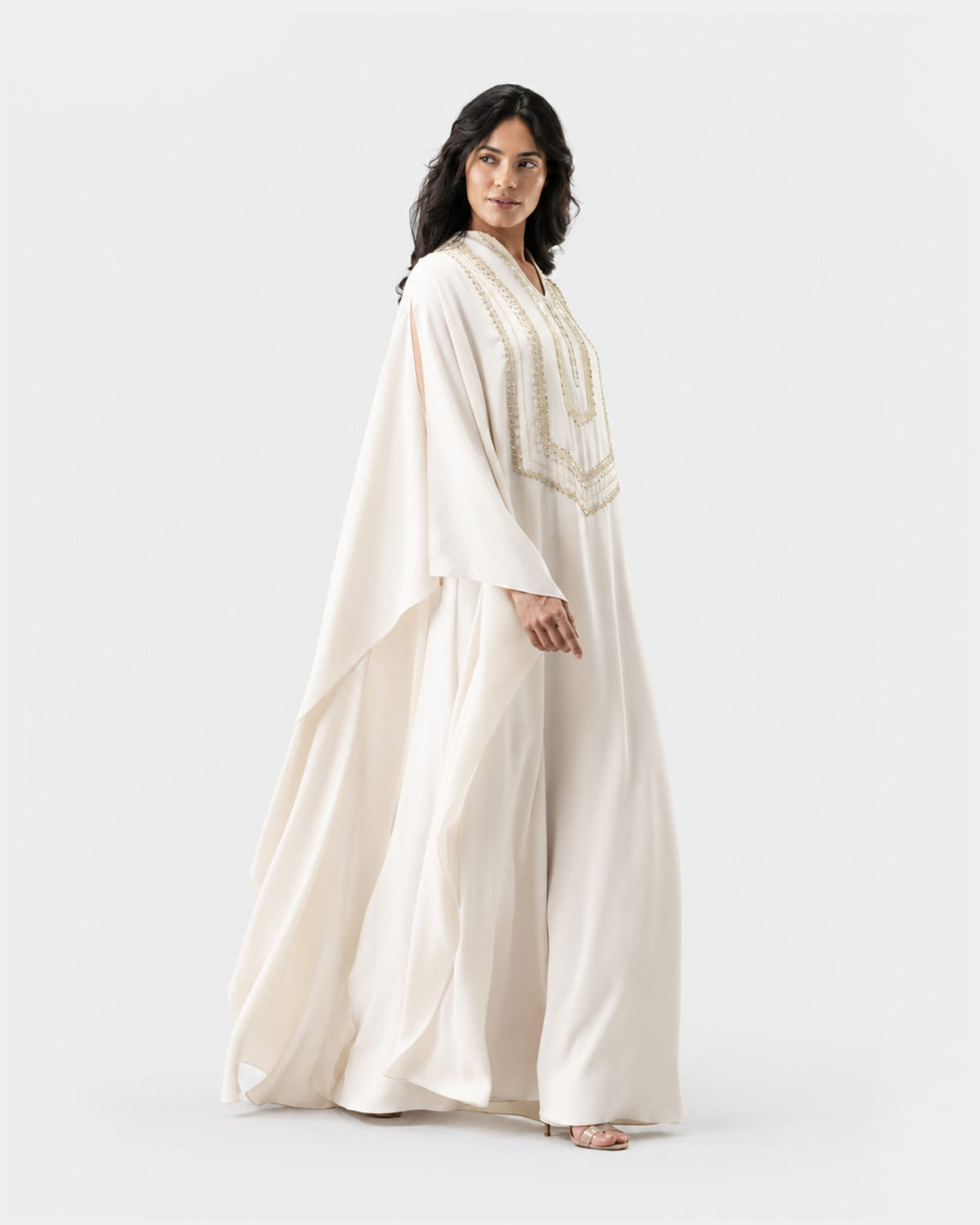 Amal Al Raisi - LOOK 01