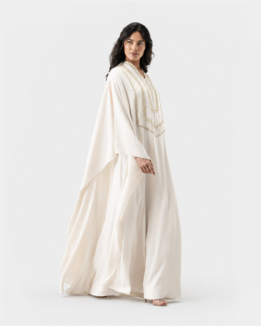 Amal Al Raisi - LOOK 01