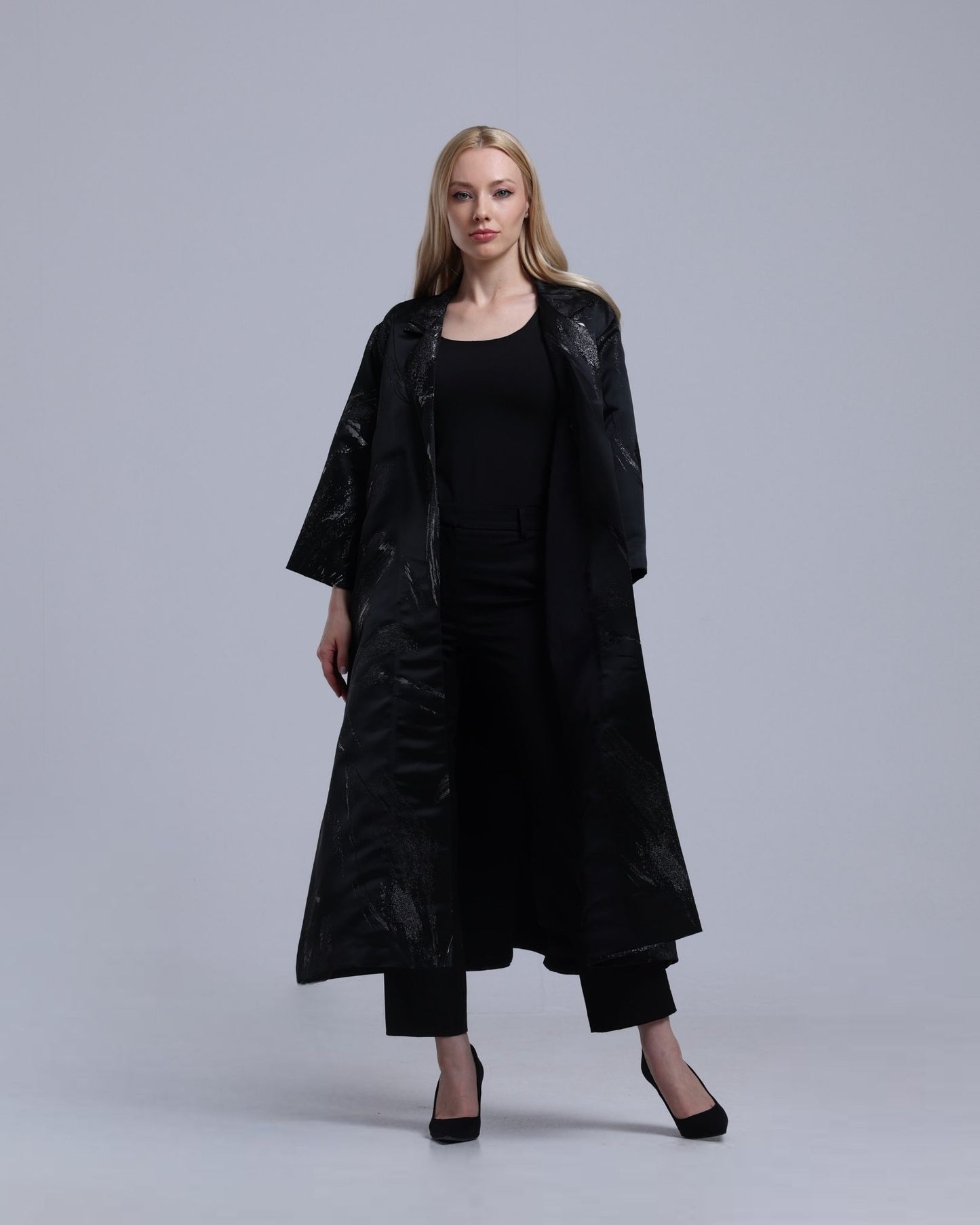 LA REINE - Black Metallic Jacquard  Coat