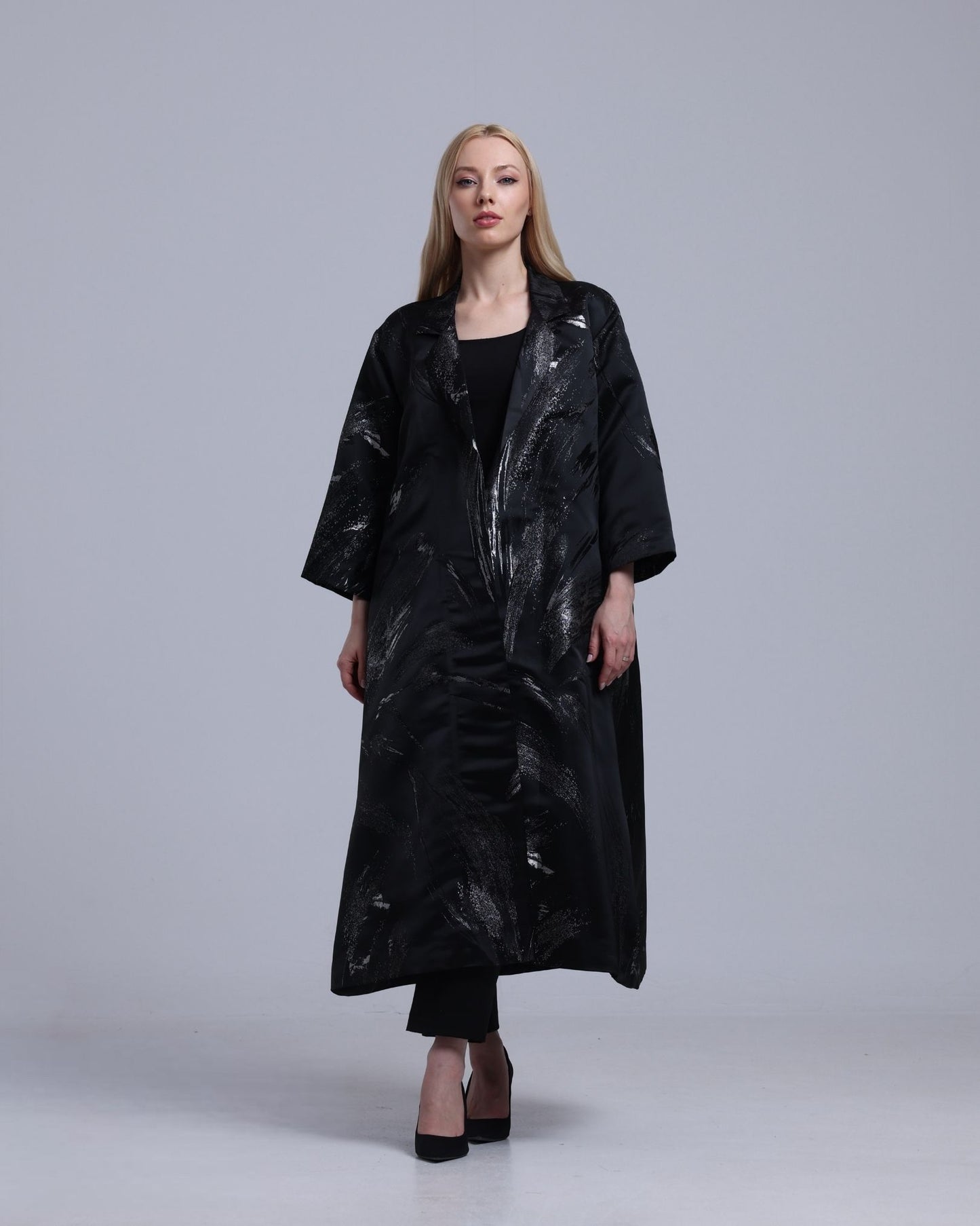 LA REINE - Black Metallic Jacquard  Coat