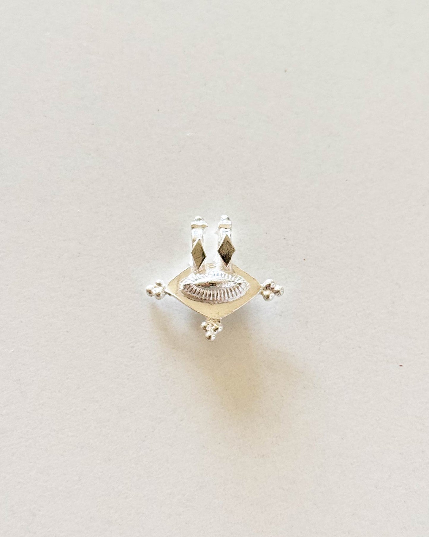 BY RAHINA - Hirz Sterling Silver Pendant