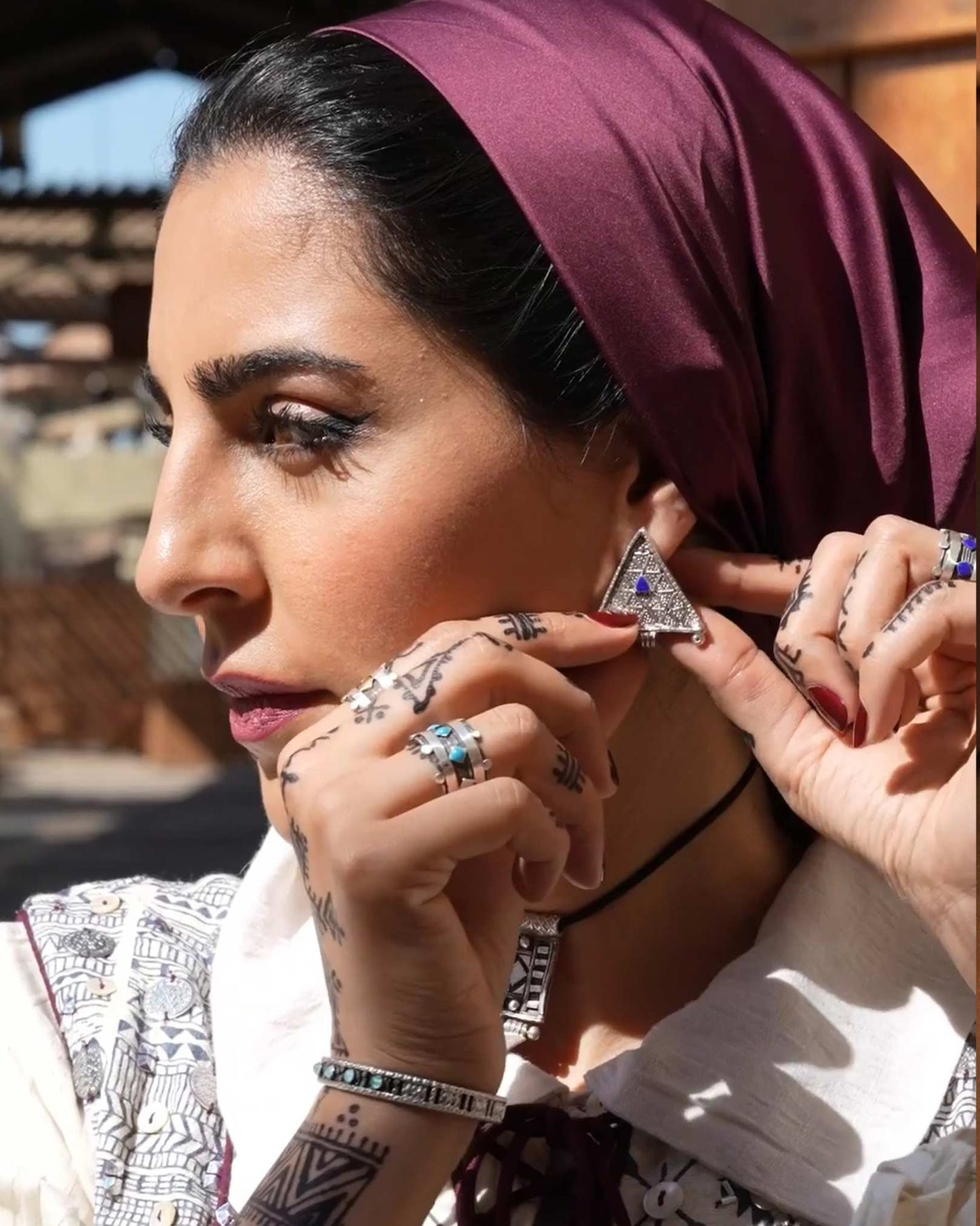 FARBASTA - Sacred Triangle Earrings
