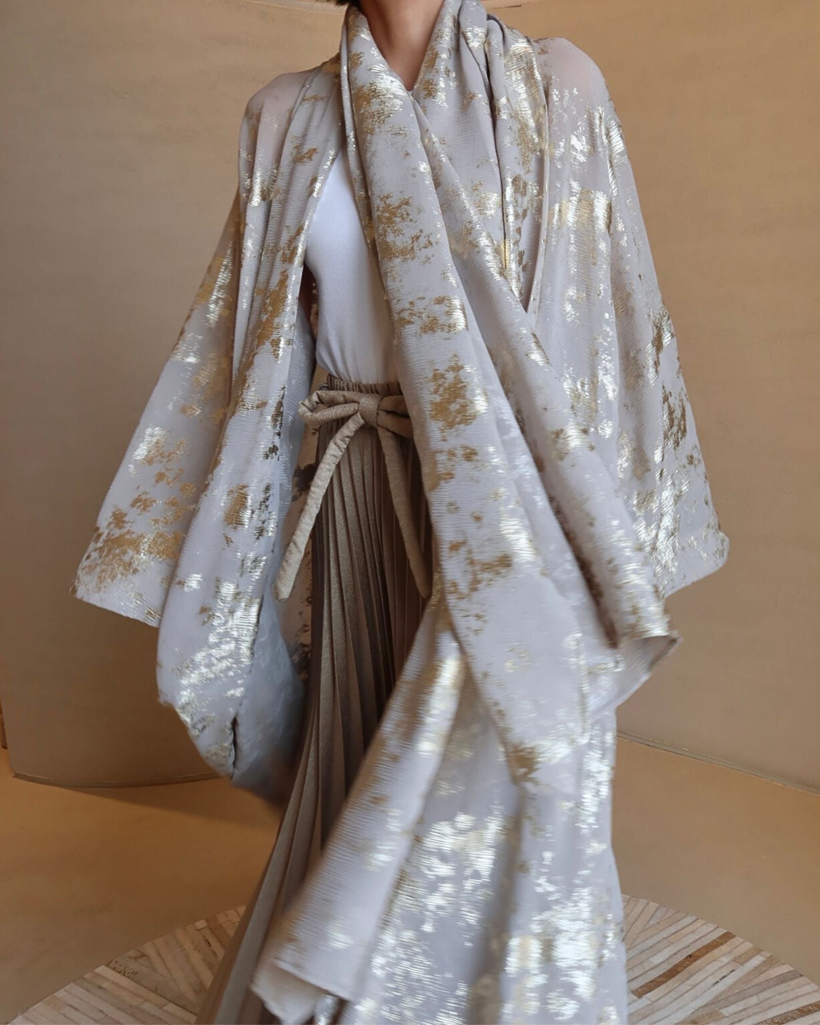 Goldbeaten Abaya Grey