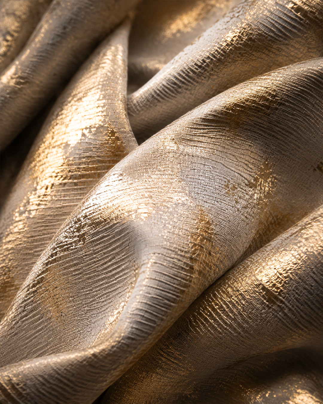 Flounge Goldbeaten Abaya