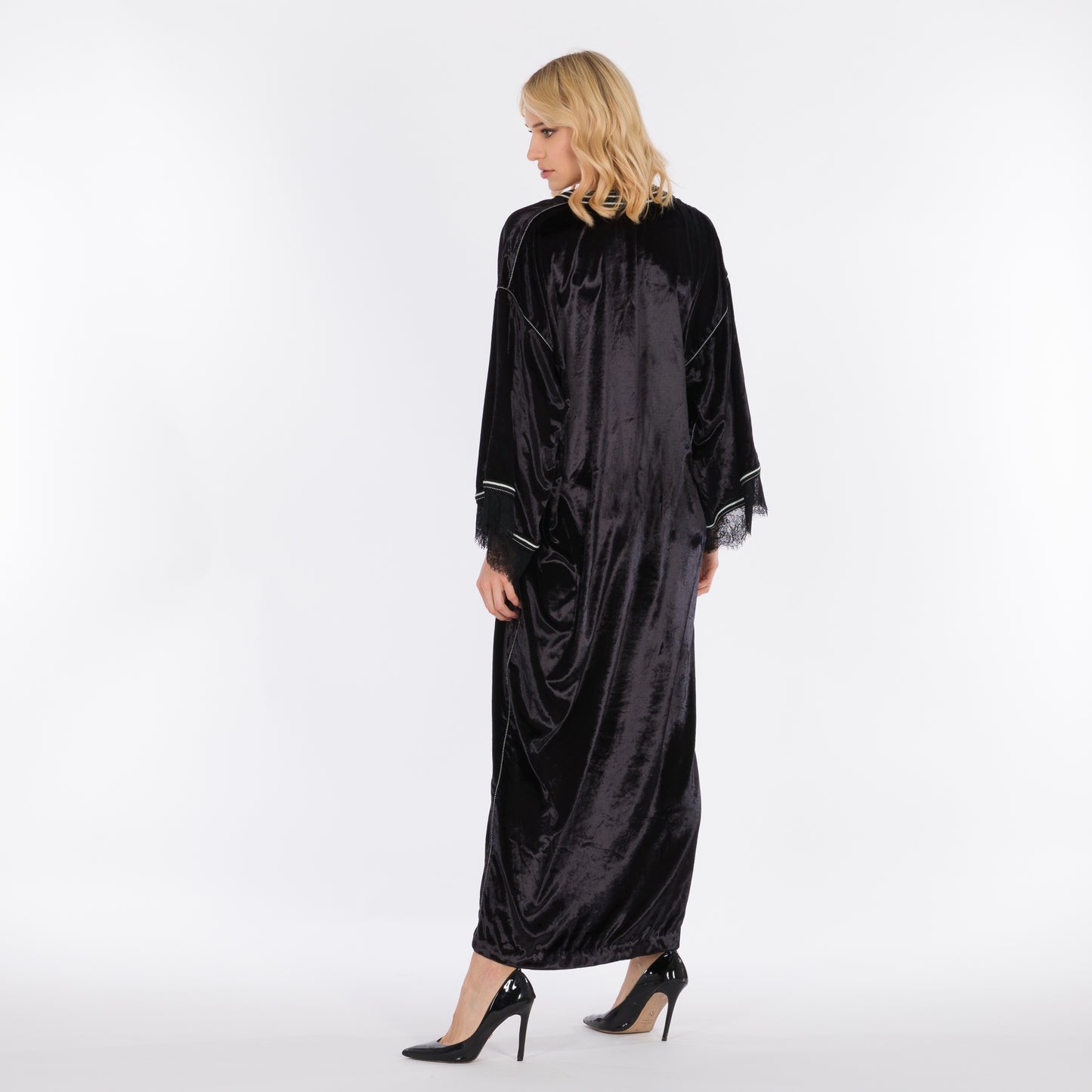 YARAKECH - Embroidered Black Moroccan Kaftan