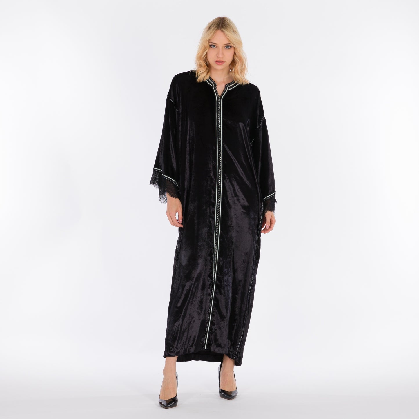 YARAKECH - Embroidered Black Moroccan Kaftan