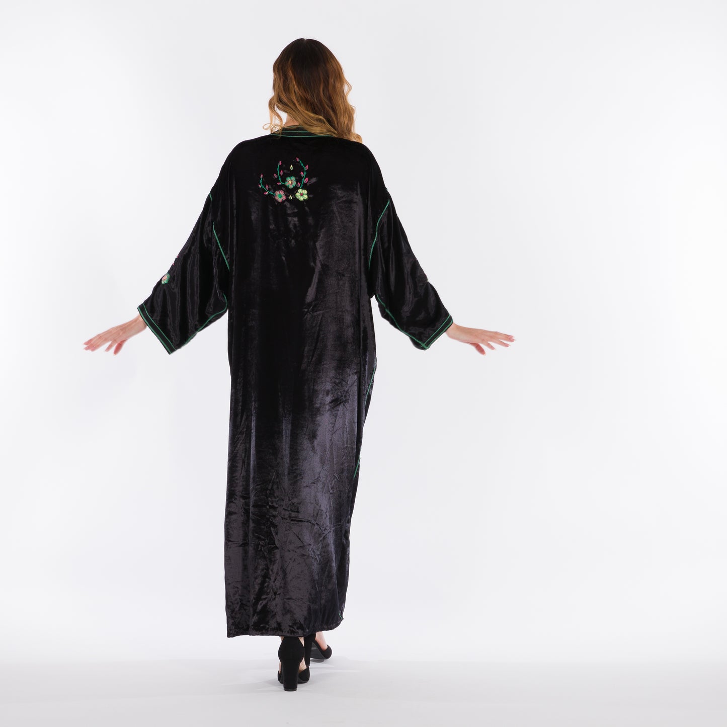 YARAKECH - Embroidered Black Moroccan Kaftan