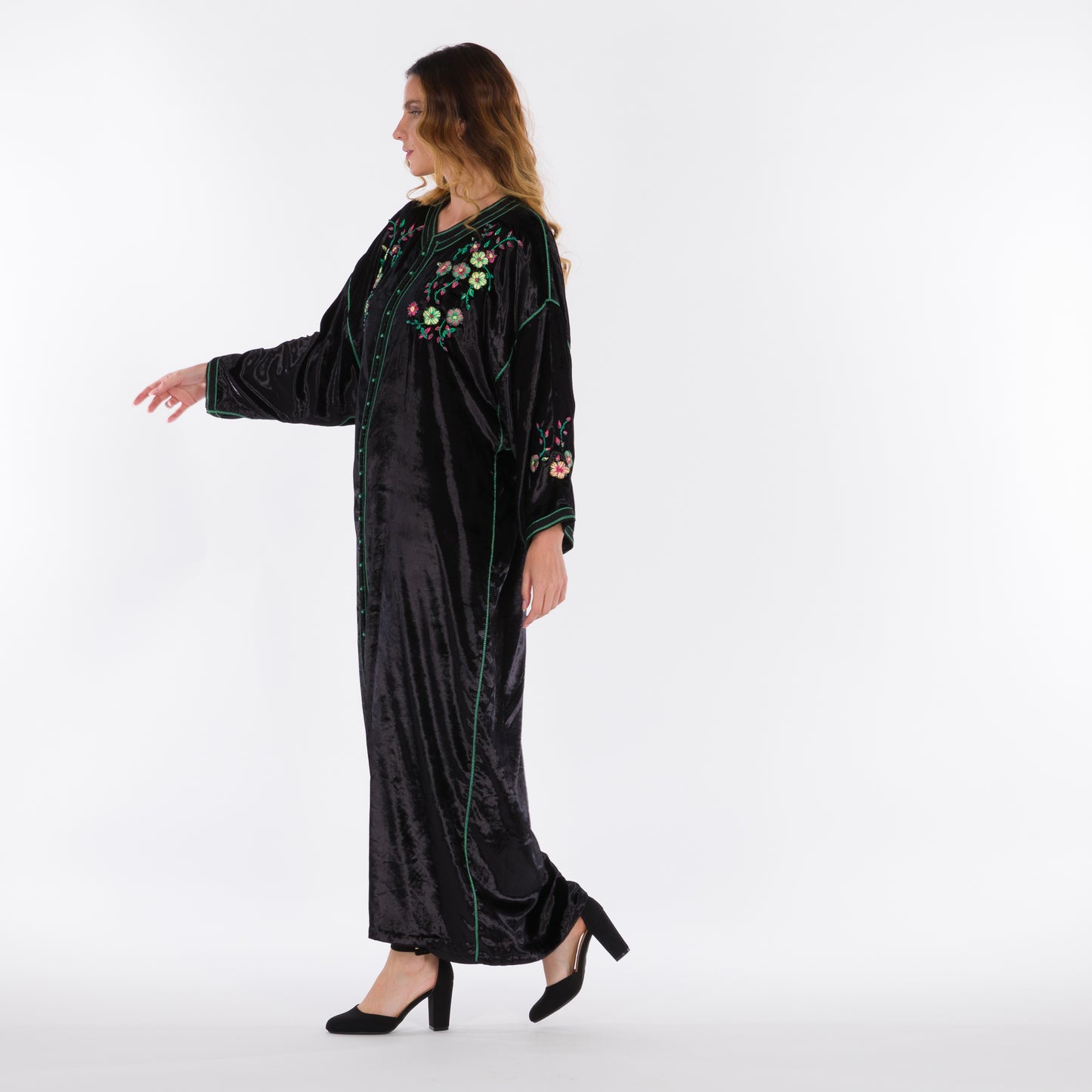 YARAKECH - Embroidered Black Moroccan Kaftan