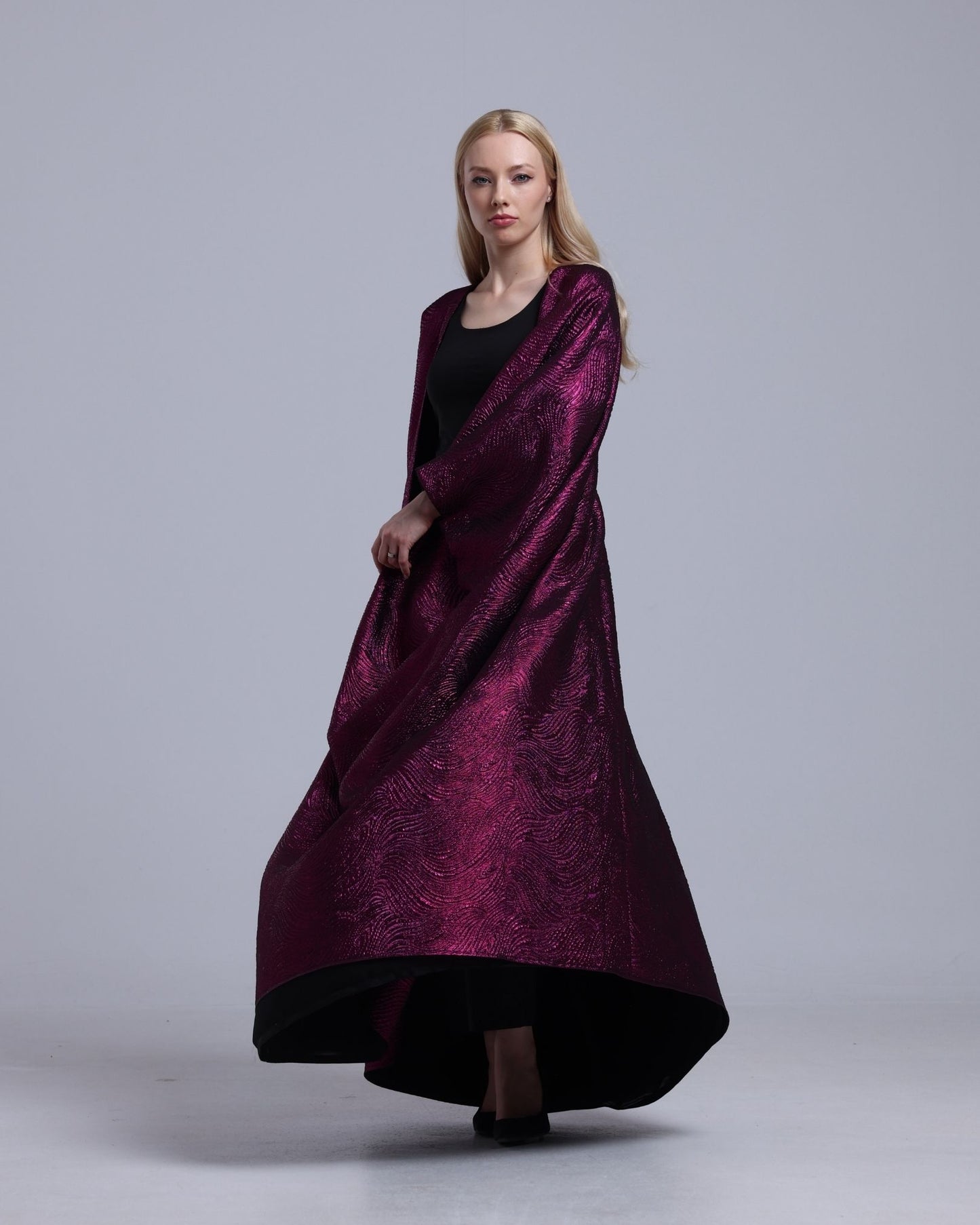 LA REINE - Metallic Magenta Batwing Abaya