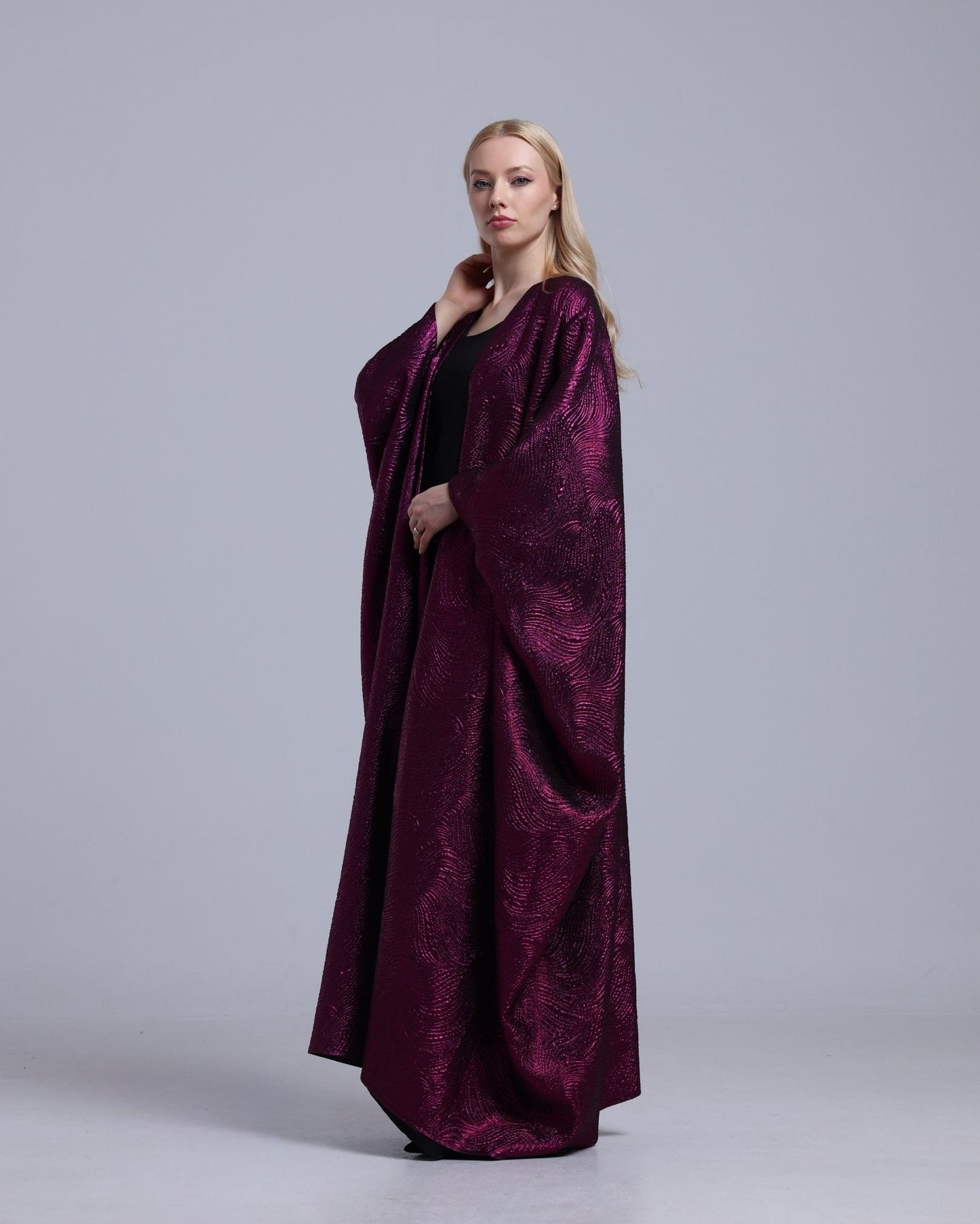 LA REINE - Metallic Magenta Batwing Abaya