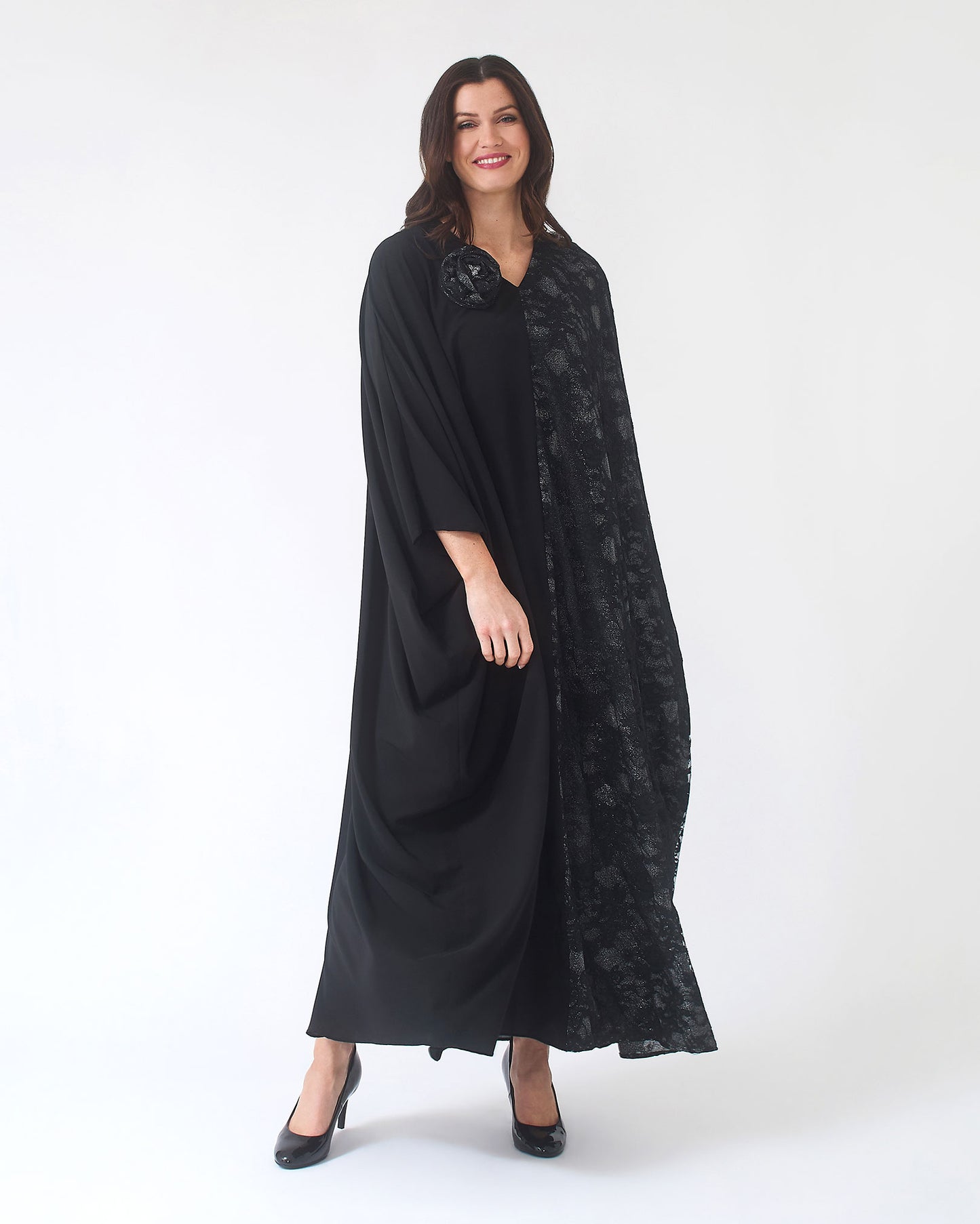 NOBLESSE - Batwing Kaftan with Floral Appliqué