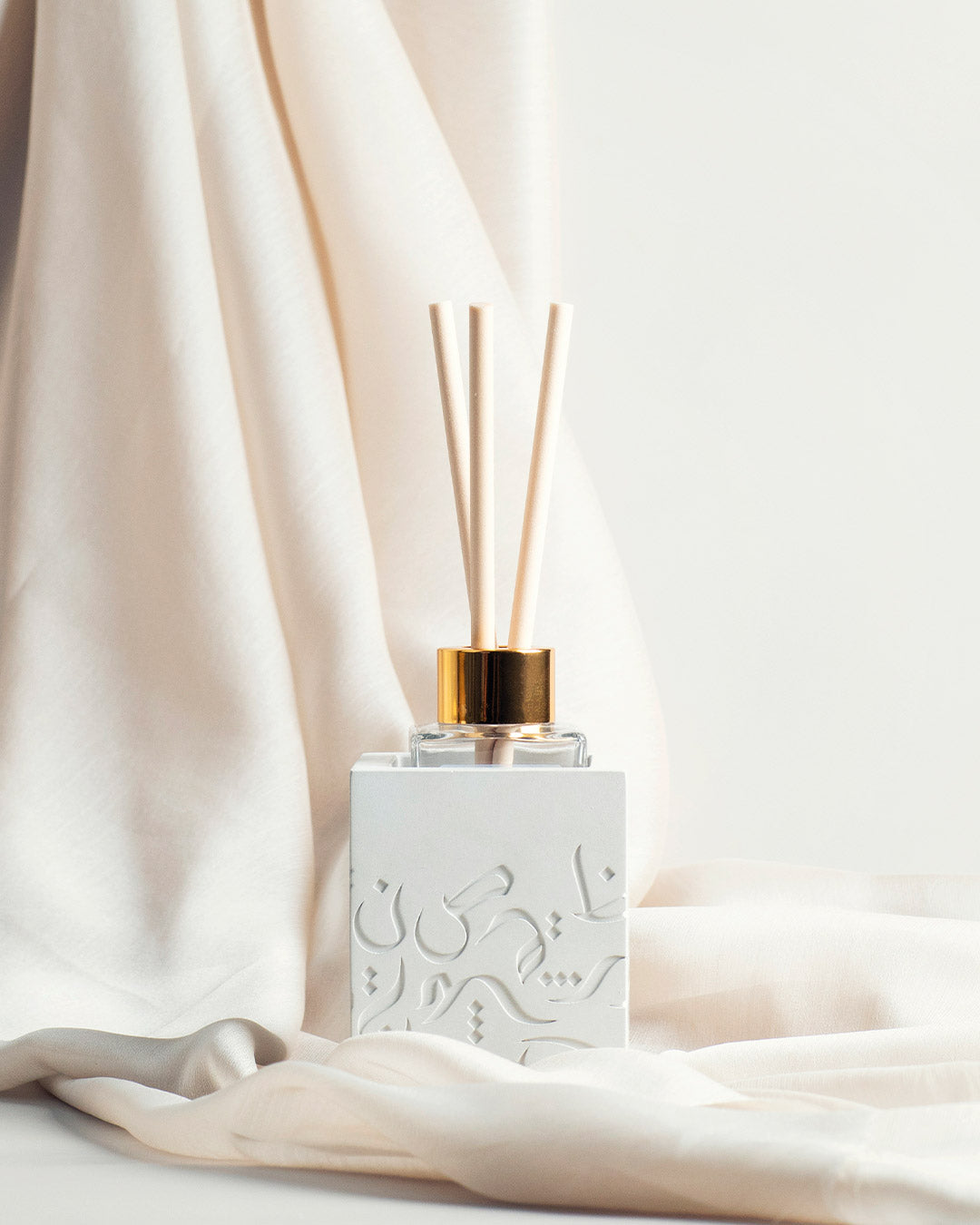 The Opulent - Arabic Calligraphy Concrete Reed Diffuser | Ivory