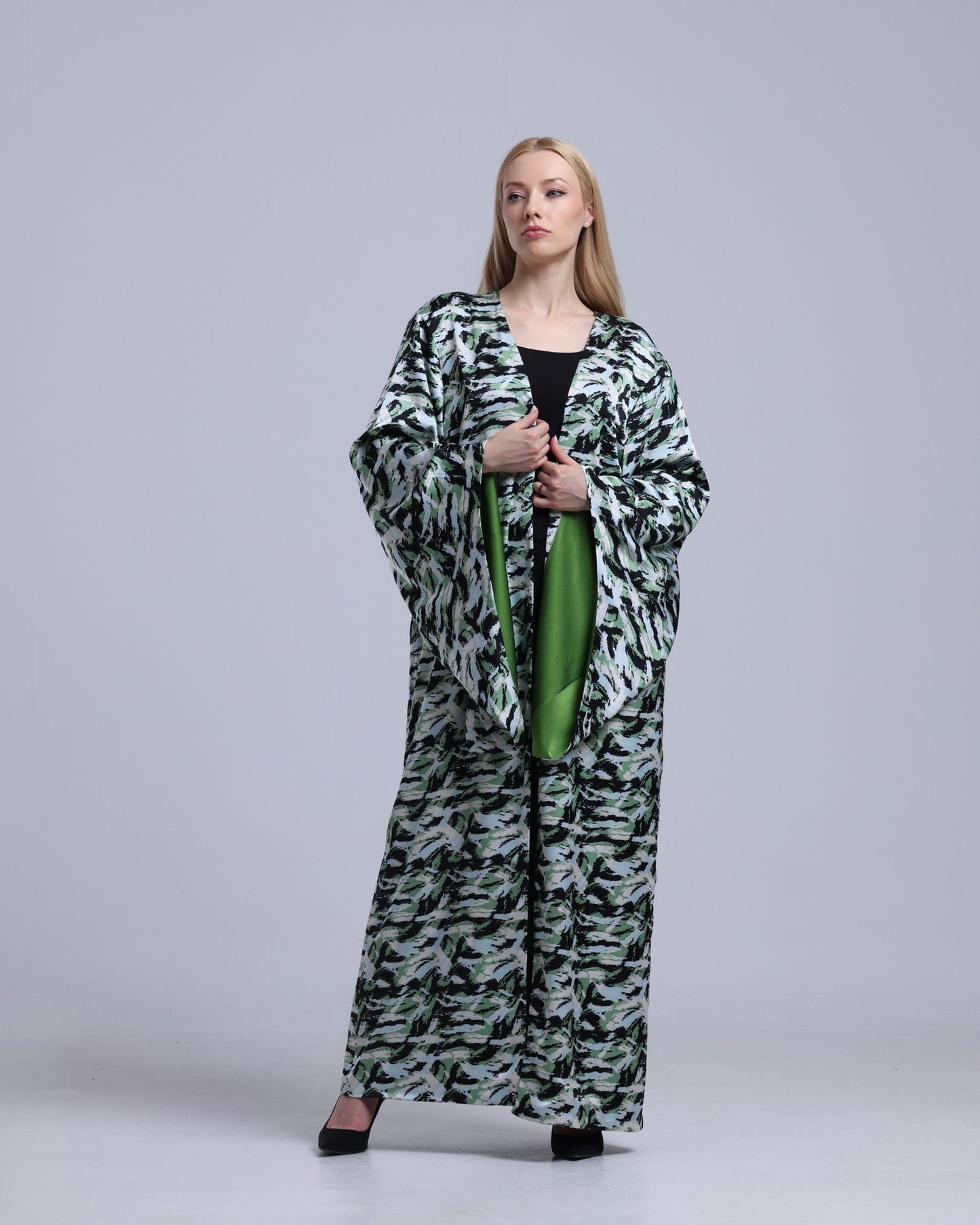 LA REINE - Printed Maxi Kimono