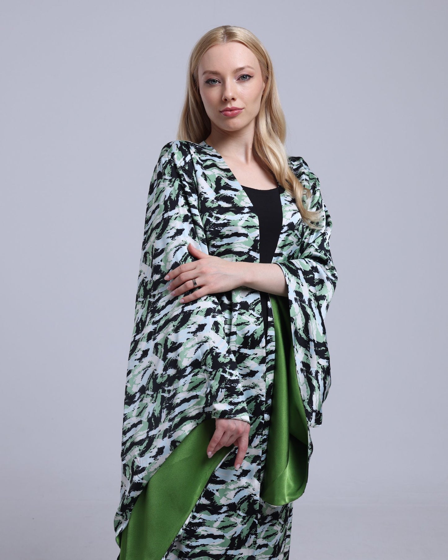 LA REINE - Printed Maxi Kimono