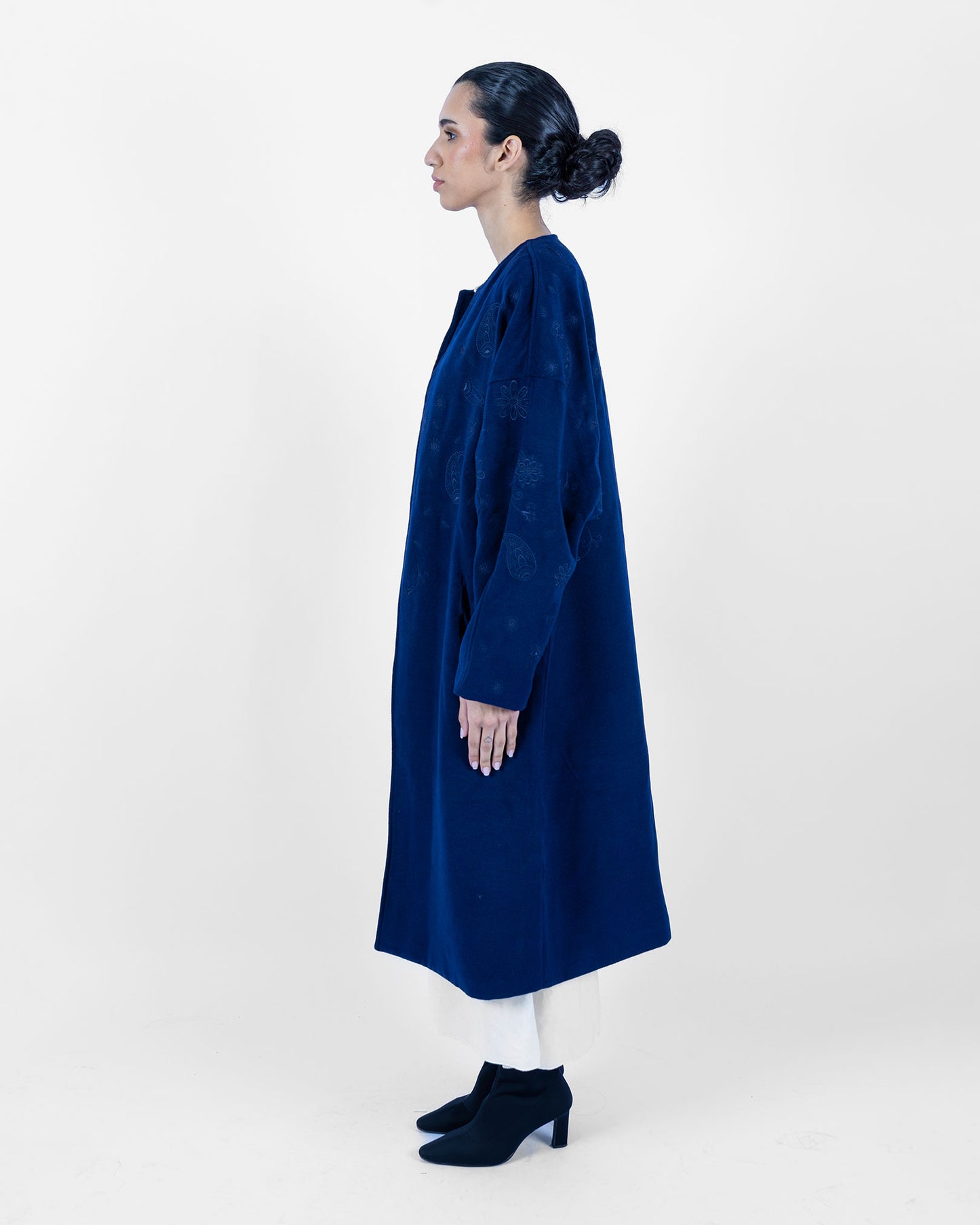 QORMUZ - Navy Blue Bishaya