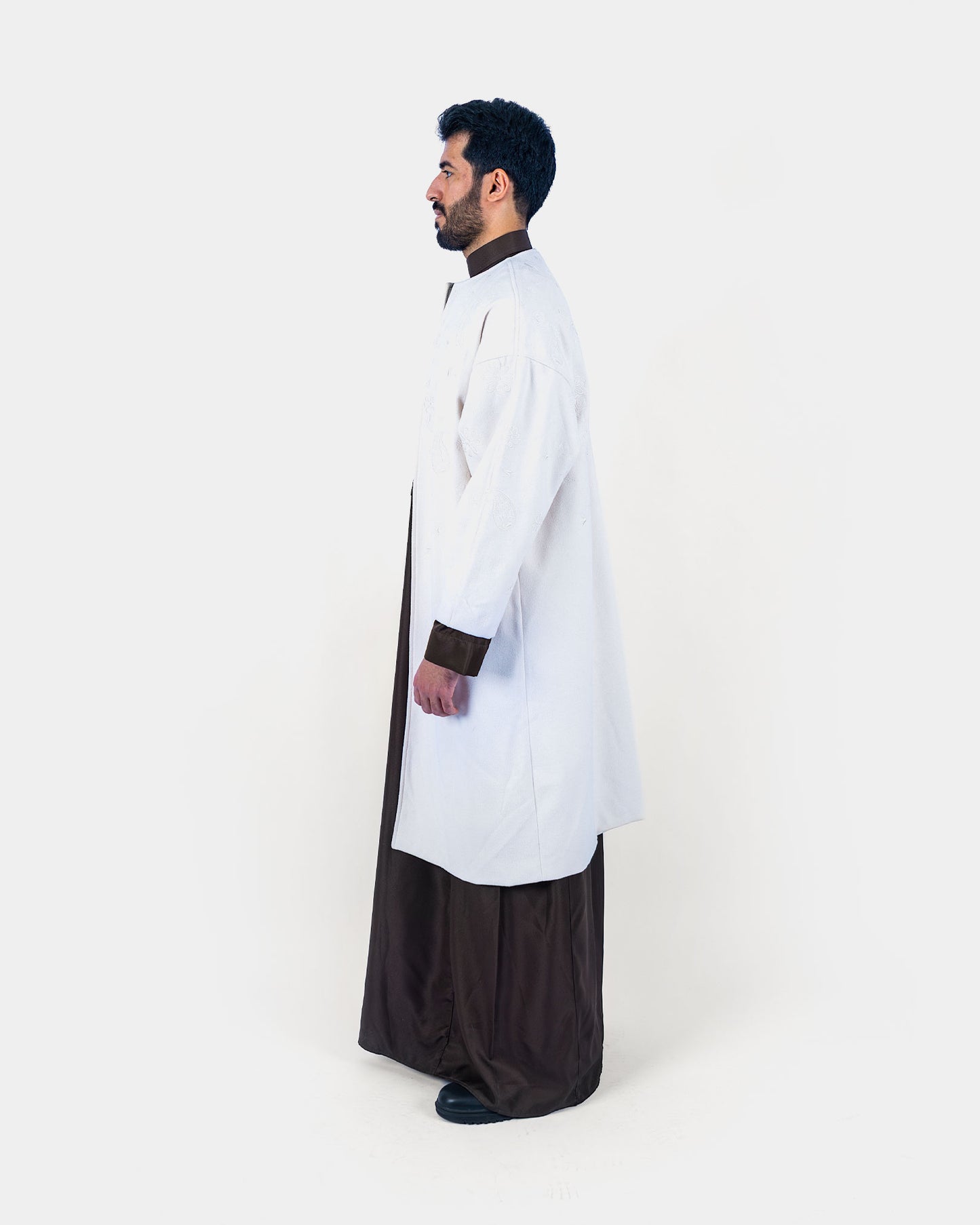 QORMUZ - White Bishaya
