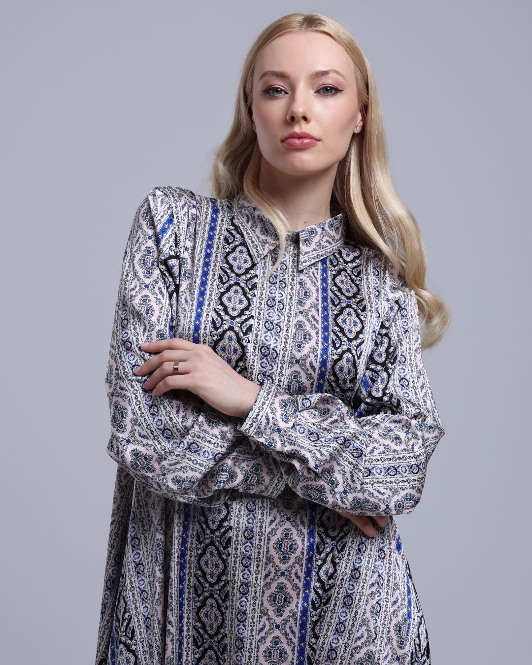 LA REINE - Printed Maxi Shirt Dress