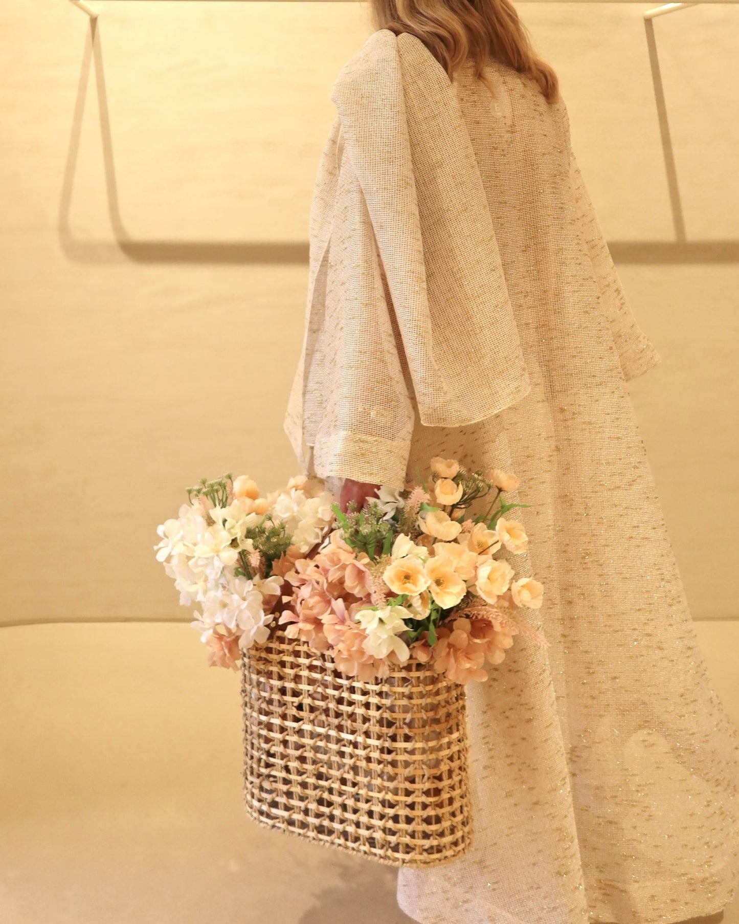 FLounge Elegant Shine Abaya