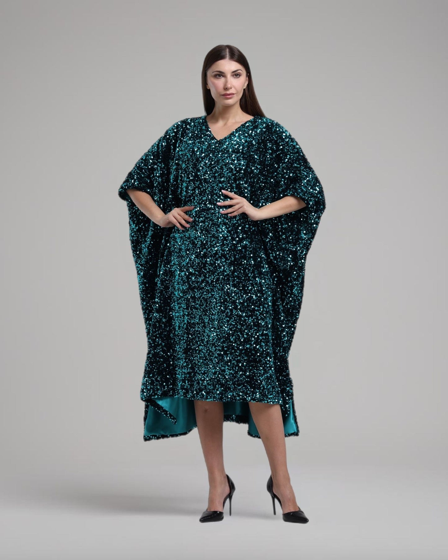 LA REINE - Sequinned Velvet Batwing Kaftan
