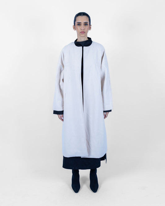 QORMUZ - White Bishaya