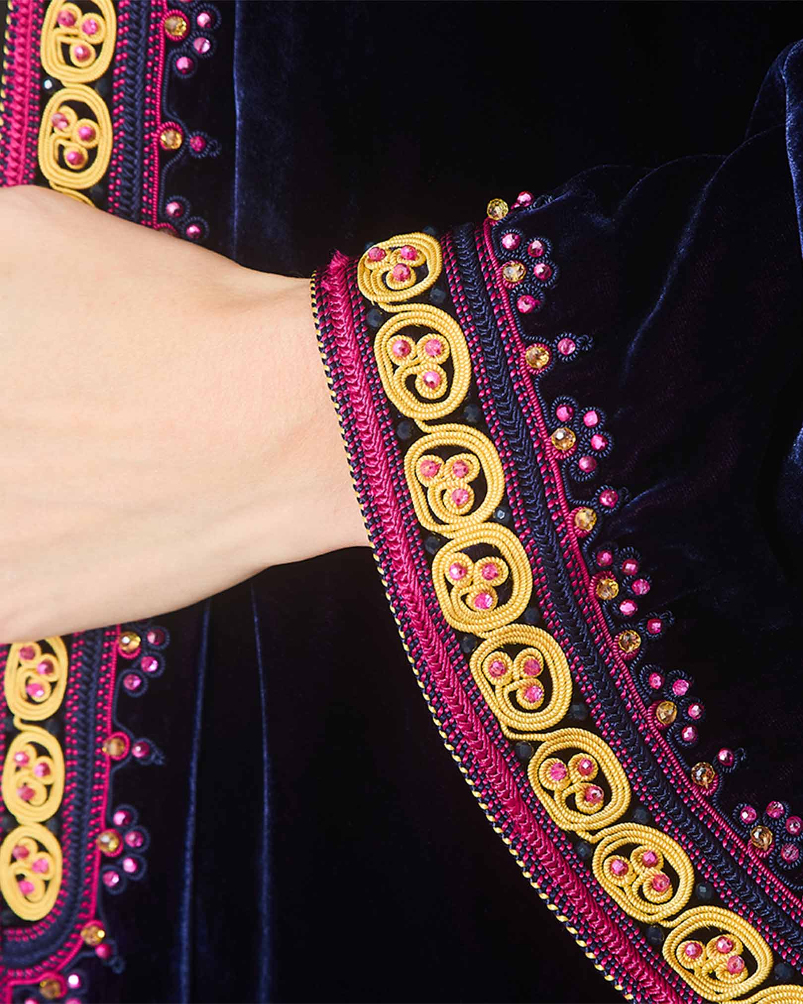 Yarakech Deep Purple Embroidered Velvet Abaya